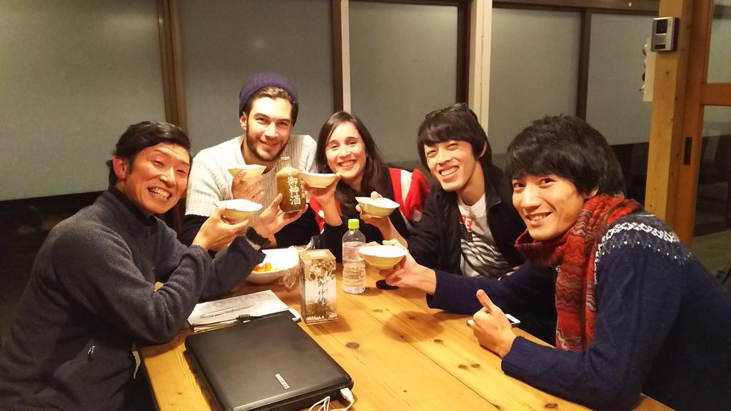 Guesthouse Anthut Shirakawa  Esterno foto