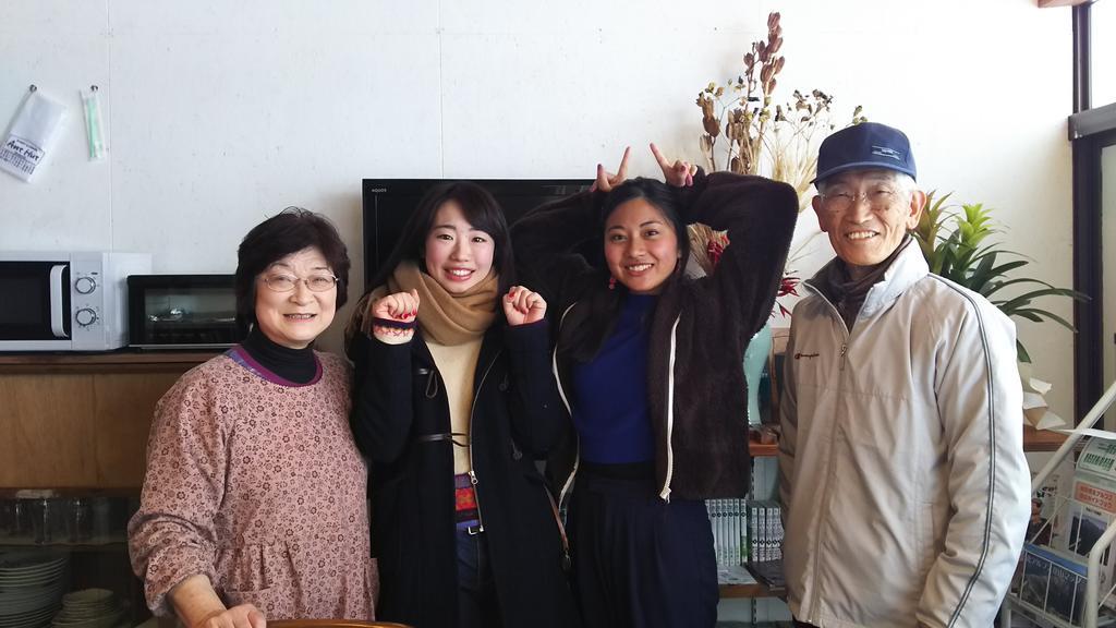 Guesthouse Anthut Shirakawa  Esterno foto