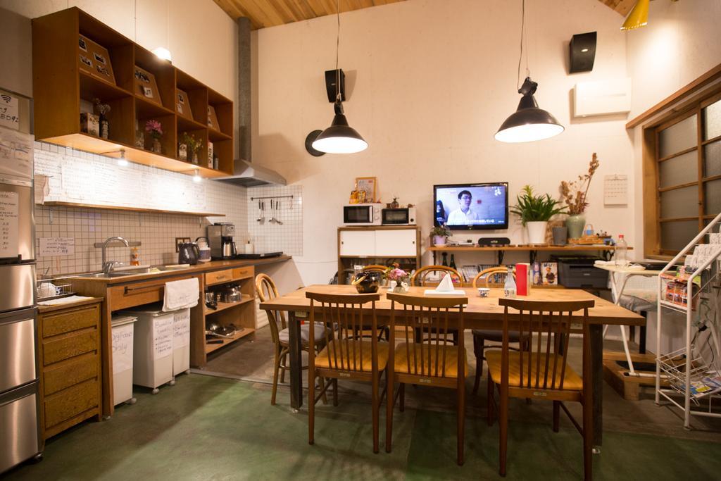 Guesthouse Anthut Shirakawa  Esterno foto