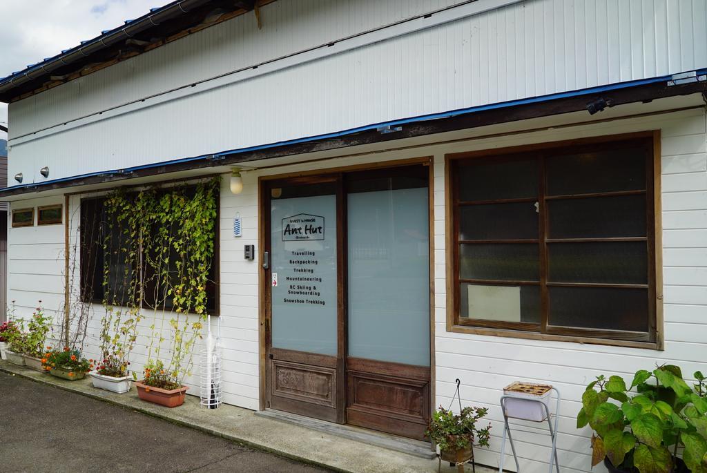 Guesthouse Anthut Shirakawa  Esterno foto